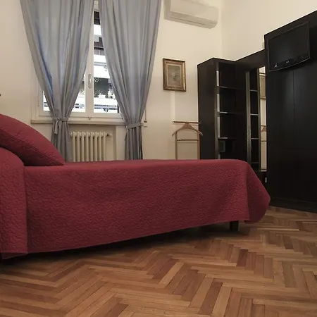 Panzió La Madeleine Bologna